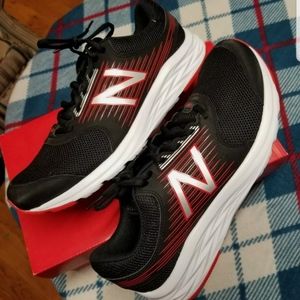 New Balance Men's Size 10.5 D Sneakers M411CR1 Red